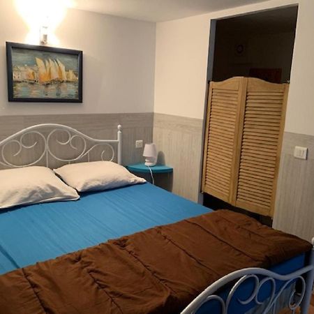Gite De Saint Cassien Монтору Екстериор снимка